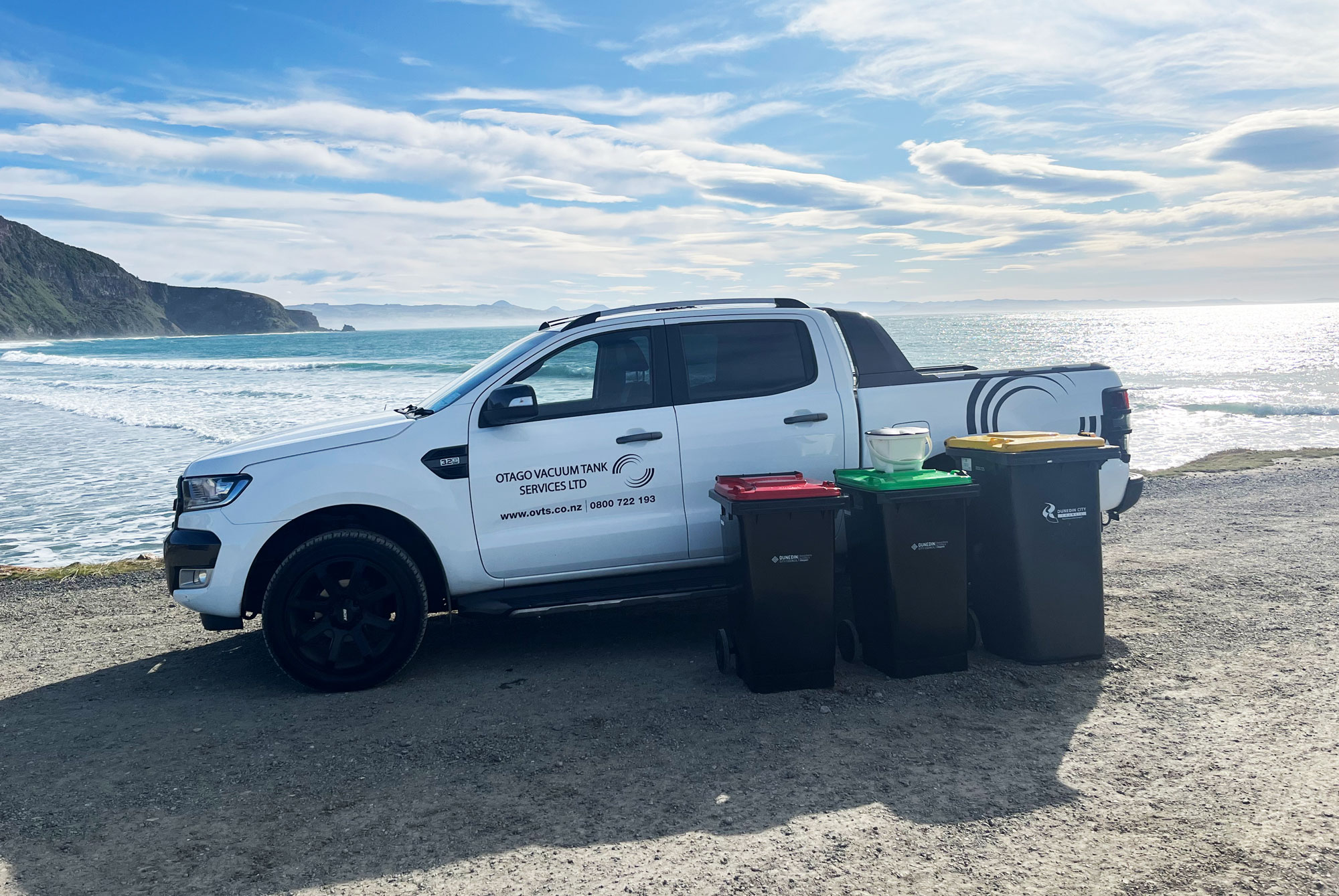 wheelie bin ute